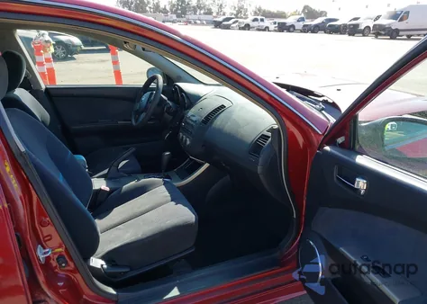 2005 Nissan Altima 2.5 S from USA, damaged, VIN 1N4AL11D75N460758